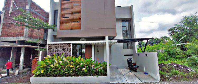 Rumah Baru Cantik 2 Lantai Full Furnish Dekat Malioboro Yogyakarta 1