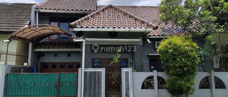 Rumah Dalam Perumahan Dekat Kota Yogyakarta 1