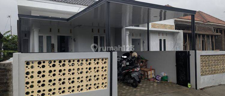 Rumah Baru Siap Huni Dekat Kota SHM - Sertifikat Hak Milik 1