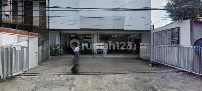 Shop house in Kupang Jaya near UWKS campus, close to Mayjen Sungkono, near Islamic Centre. 1