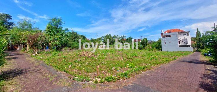 Tanah, Spacious 2800m² Land In Quiet Area Of Taman Mumbul, Benoa, Bali 1