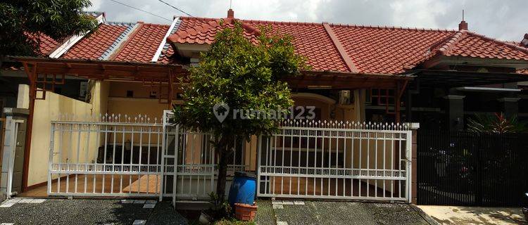 Dijual Rumah Siap Huni & Rapi Di Bulevar Hijau, Harapan Indah Bekasi Barat 1