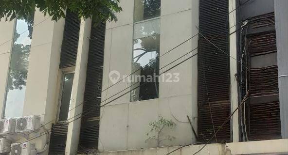 Ruko Strategis 3.5 Lantai Jalan Sunda Pusat Kota Bandung  1
