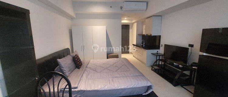 Apartemen Mewah Pool View Super Mewah Fully Furnised Di Tengah Kota GADING serpong Dekat Kemana2 1