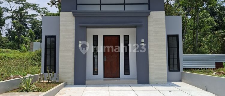 Rumah Dekat Kampus Unnes 1