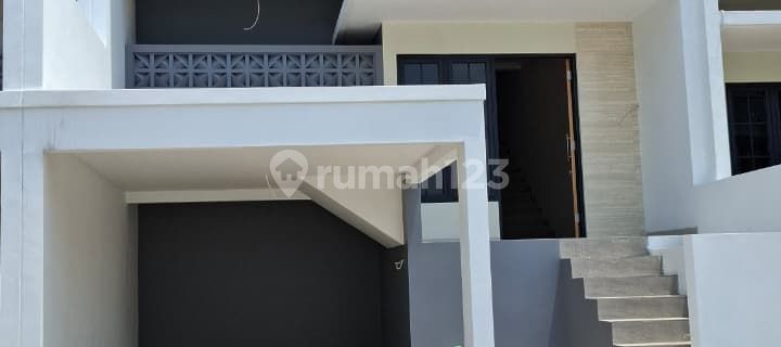 Rumah Pudak Payung Banyumanik 1