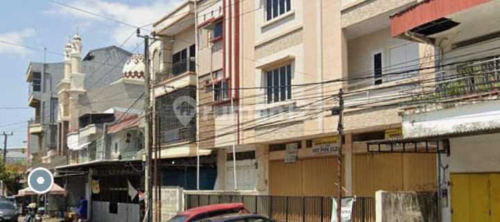 New Shop House on Yos Sudarso Street, Block 3-4, Shop House Unit. 1