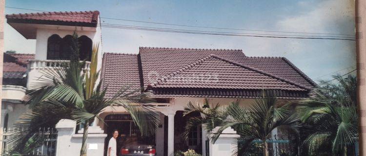 Rumah Jl. Setia Luhur,dkt Milenium Plaza, Hook, Bersih, Terawat 1