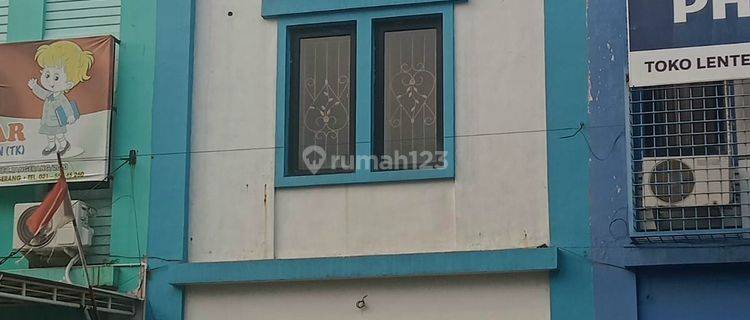 Disewakan ruko royal 1 cocok utk usaha sama buat kantor deket tol buaran 1