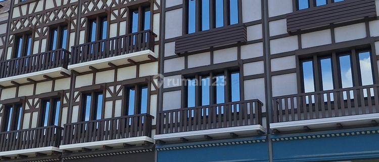Ruko Osaka Pik 2 Boulevard Hadap Jalan Raya Siap Pakai 4,5x20  1