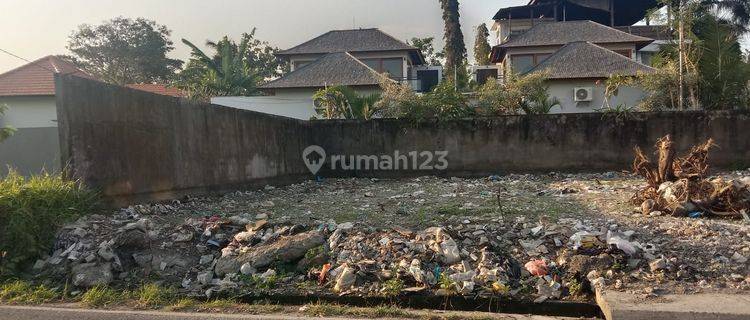 300 meter commercial land for rent in Berawa Canggu Jh 1585 1