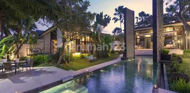 For sale Luxury 5 Bed Villa 39 M Batubolong, North Kuta Aw 2176 1