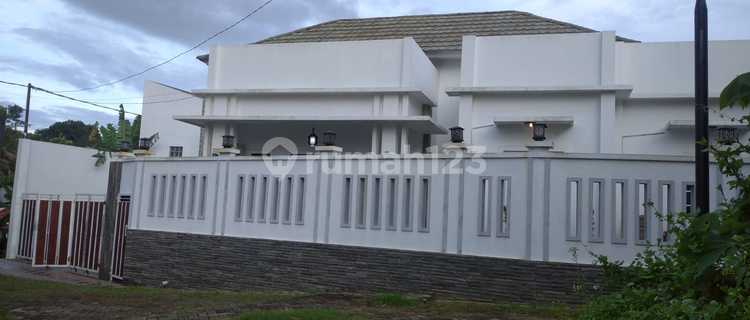 Rumah Full Furnish + Kolam Renang Di Rajeg 1