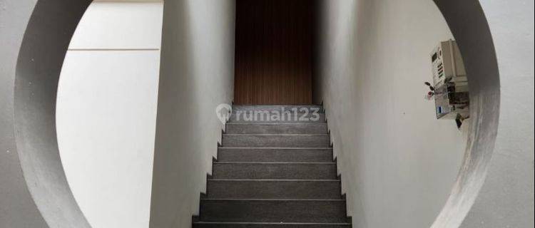 Dijual Rumah Baru Siap Huni Di Setra Duta, Pasteur 1