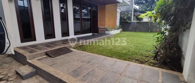 Disewa Rumah Luas Pusat Kota Di Komplek Dadali 1