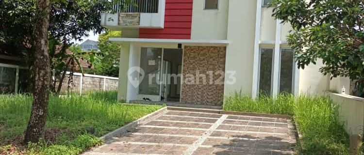 Rumah 2 Lantai Dekat Pintu Tol Dan Aeon Mall Unfurnished HGB Klaster England Park Sentul City Bogor  1