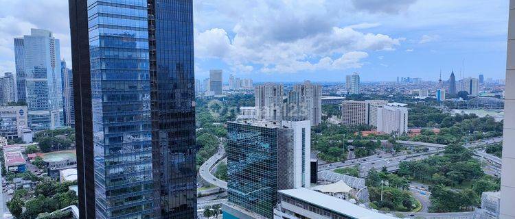 Sewa bulanan Apartemen Sudirman Tower Condominium 3 Kamar Tidur langsung pemilik  1