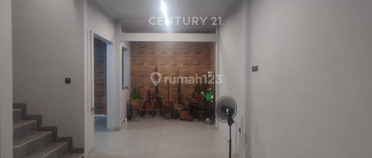 Dijual Cepat Rumah Minimalis Industrial Di Graha Raya GB13893 1