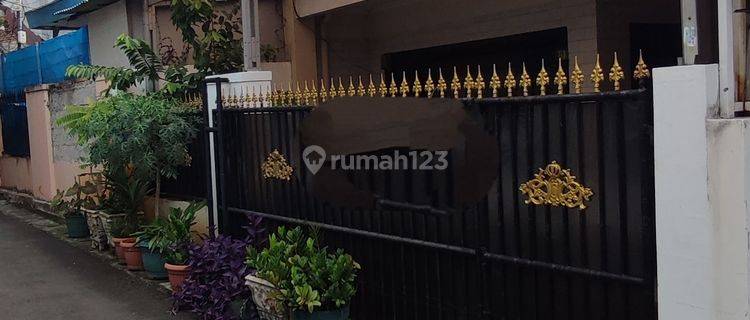 Rumah Tebet Lokasi Strategis 1