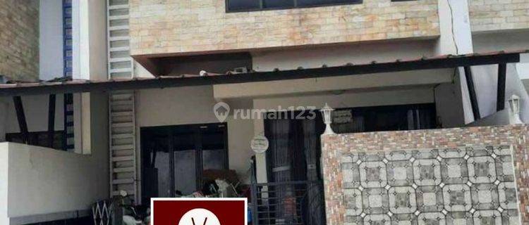 Di Jual Rumah Tinggal Bu Dan Jual Cepat Dalam Townhouse di Ciangsana 1