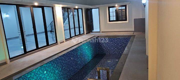 RUMAH MEWAH DI BOULEVARD KOTA WISATA CIBUBUR 1