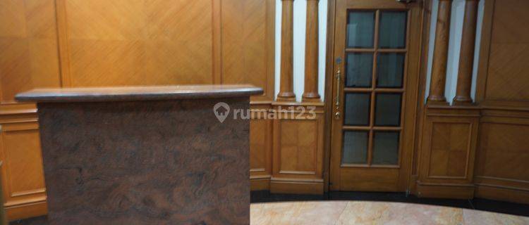 Office Menara Sudirman Semi Furnished Mewah 1