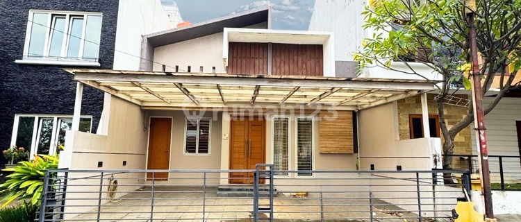 Rumah Minimalis di Lebak Bulus Rapih Layout Lapang Harga Murah 1