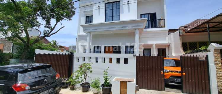 Rumah Brand New di Cinere Layout Lapang Hadap Selatan 1