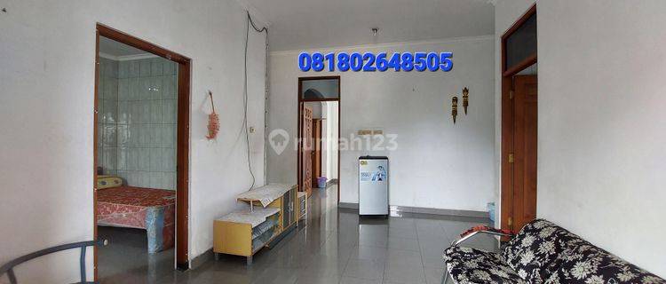 Jogjakarta rumah dalam cluster elit 3 menit kr UGM 2 menit ke sekolah Alazhar 1