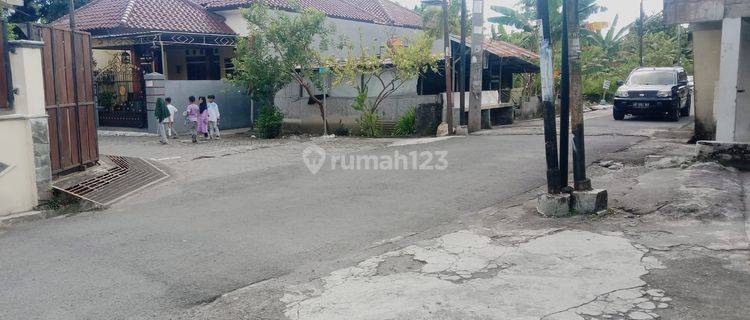 TANAH SUPER MURAH DEKAT KAMPUS UGM DAN UII DI JALAN KALIURANG KM 7 1