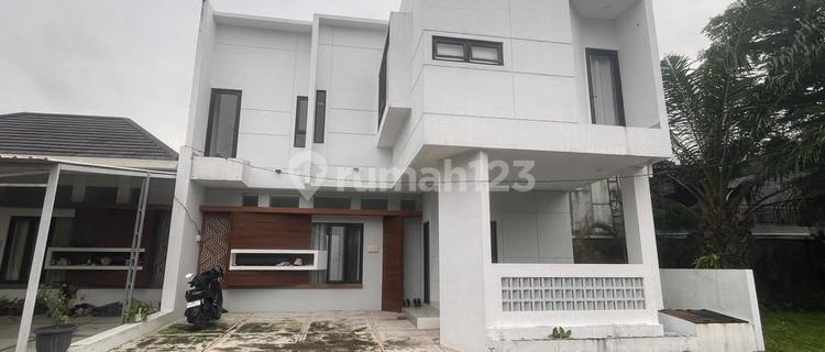 Rumah Dekat Kampus Ugm di Jalan Palagan 1