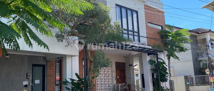 Villa-Styled House on Jalan Kaliurang Km 7 1