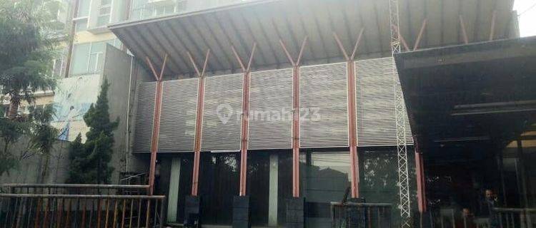 Gedung Jl Pelajar Pejuang Bkr Raya. Strategis Untuk Jadi Kantor Atau Cafe 1