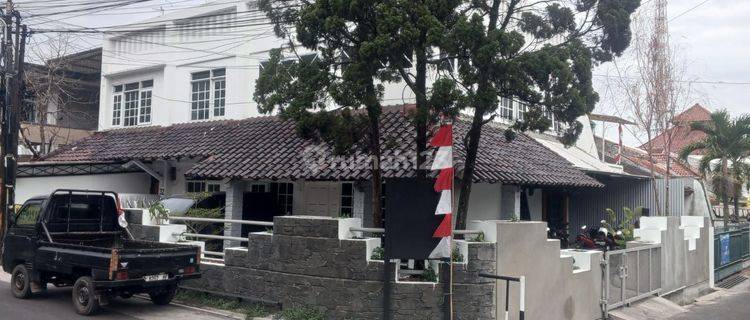 Disewakan Rumah Cocok Untuk Kantor Sayap Pahlawan Suci Bandung  1