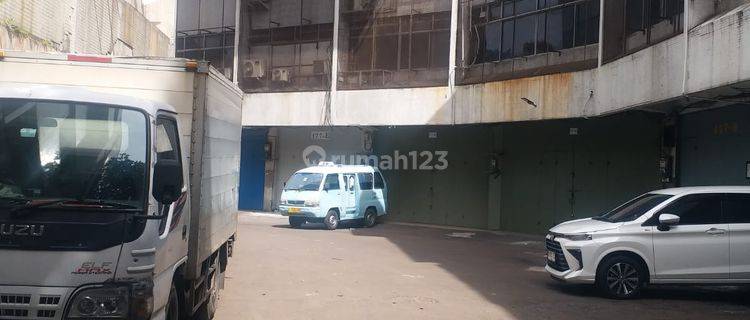 Ruko mangga besar didalam komplek cocok untuk tinggal dan usaha luas 4,5x15 1