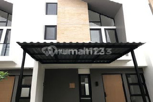 Disewakan Rumah Cantik dan Murah di Provence Suites 1