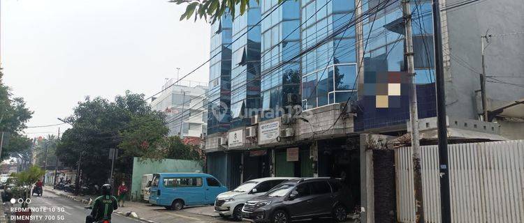 Ruko 4 Lantai + Rooftop di Jatinegara, Jaktim 1