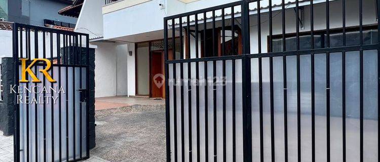  Rumah di Kebayoran Baru Area Hang Tuah, Kebayoran Baru Bagus Unfurnished SHM - Sertifikat Hak Milik 1