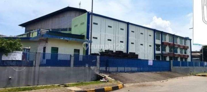 Pabrik harga miring hoek lt 3.630mtr kawsan industri Pulo gadung Jakarta timur  1