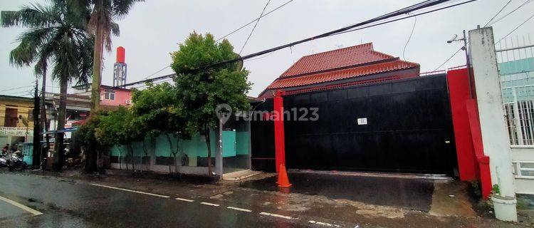 Gedung kantor strategis harga miring lt 1.480mtr tanjung barat jakarta selatan  1