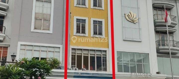 Ruko penghasil dollar kawasan elit komplek simprug gallery Jakarta Selatan  1