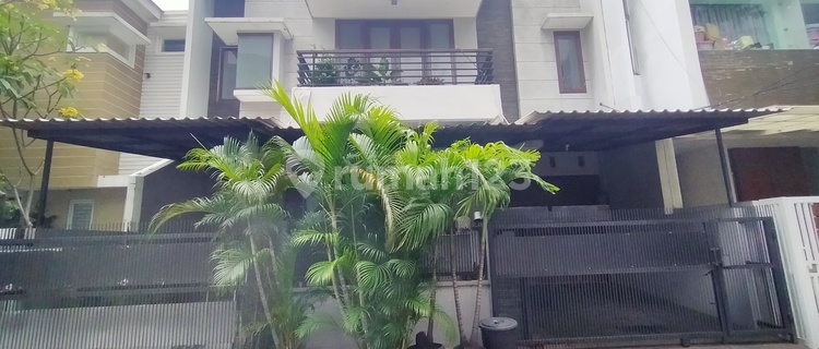 Rumah Cantik Harga Miring Taman Meruya Lilir Shm Jakarta Barat  1