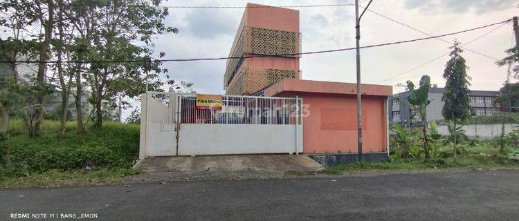 Gudangdan Toko di Jl Stadion Mini, Purwokerto 400 M Bagus SHM 1