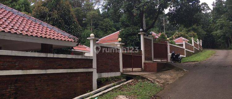 Dijual villa carita anyer dipandeglang  1