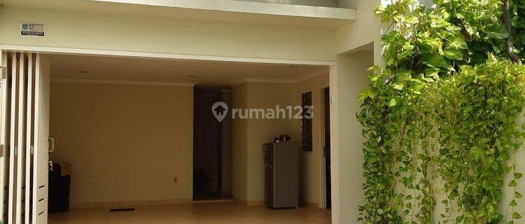 Disewa Rumah Dijalan Wr.supratman Pondok Ranji 3 Lantai 1