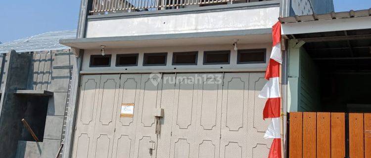 Ruko 2 Lt. Ada 2 Kamar Siap Pakai di Pondok Ungu Permai 31177 Est 1