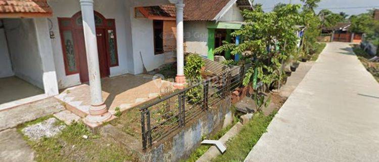 Rumah Kampung SHM Ngajum Dekat Pabrik Susu Greenfields Malang 1