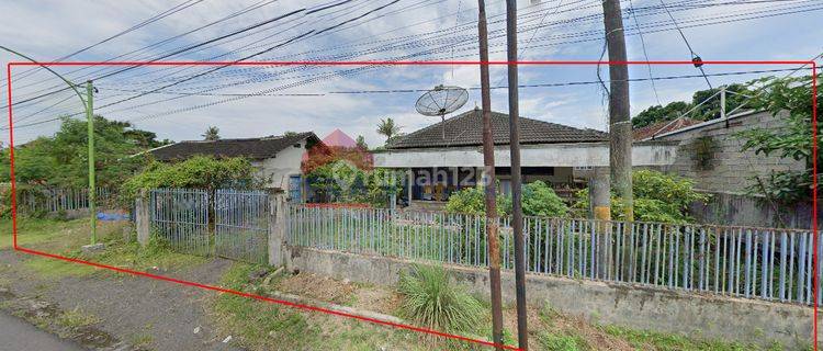 Dijual Rumah Beserta Toko Kawasan Purwoharjo Banyuwangi Lebar 31 Meter 1