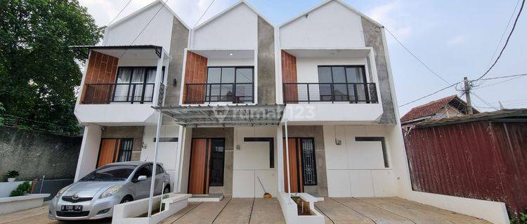 Rumah 2 Lantai Tanpa Dp Dilokasi Strategis Jl. Raya Bogor, Cilangkap, Depok 1