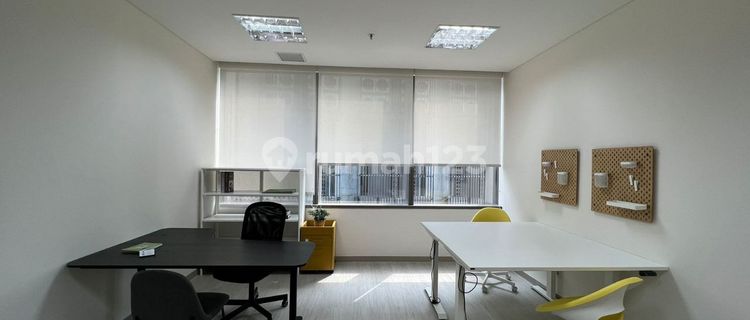 Ruang Kantor Full Furnished Siap Pakai Bebas Ganjil Genap. Dilalui Transjakarta. Fasilitas gedung lengkap  1